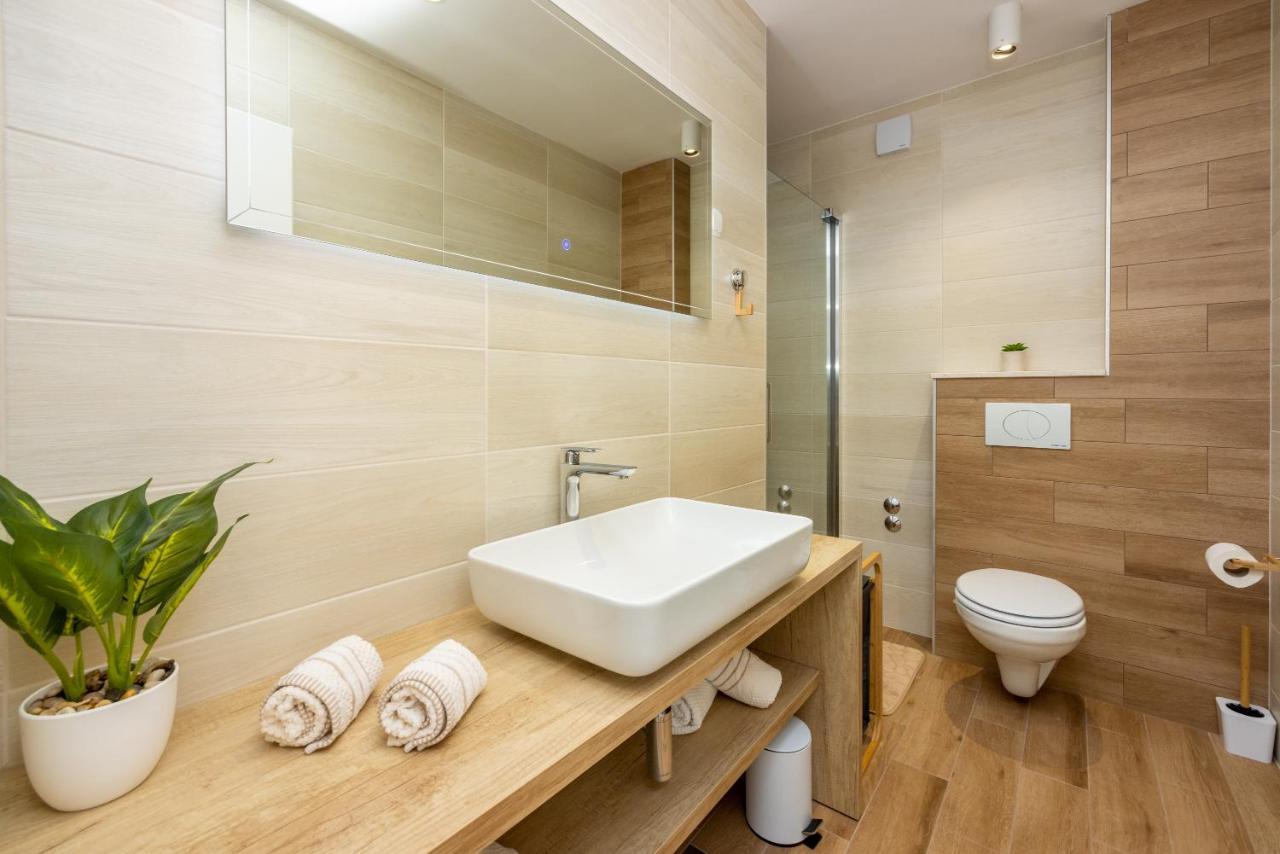 Villa Antani With Heated Pool, Sauna & Jacuzzi Crikvenica Exterior photo