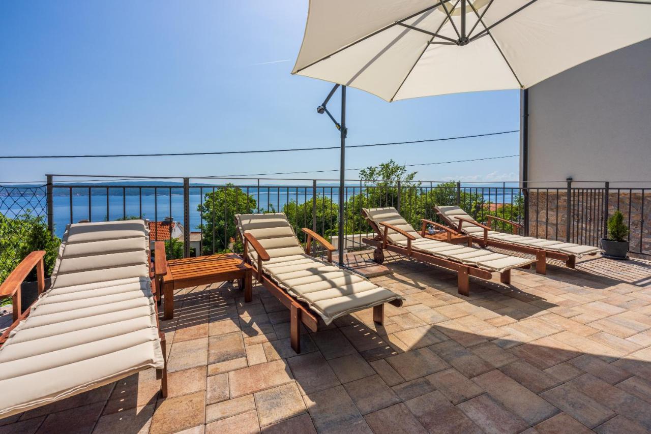 Villa Antani With Heated Pool, Sauna & Jacuzzi Crikvenica Exterior photo